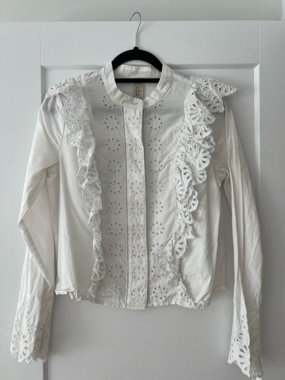 H&M White Eyelet Ruffle Button-Up Blouse